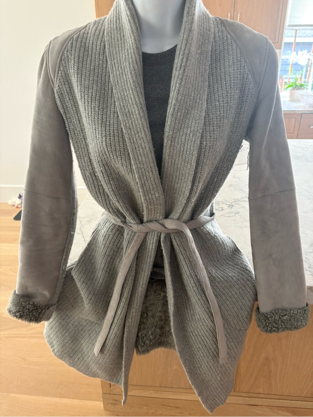 Gray Knit & Suede Tie-Waist shearling & cashmere Coatigan size small amazing